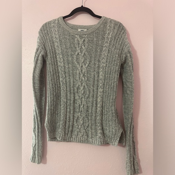 Comfy Cozy Grey Ribbon Pattern Sweater - Picture 1 of 6